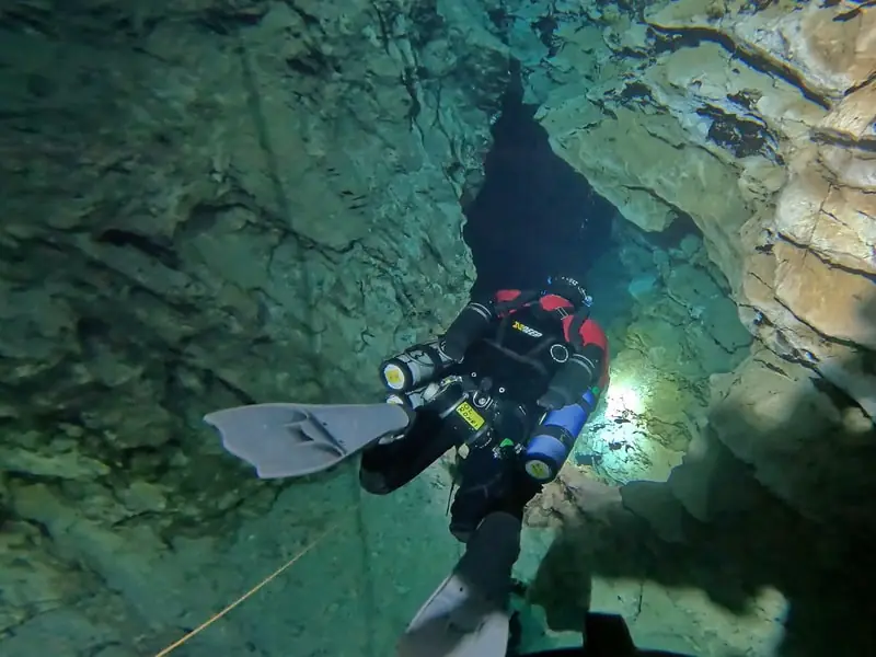 Mine 2 - Full Cave Diver