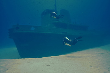 Wreck Diver